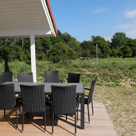 בית נופש 2 House B 79 *